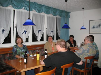 Beim Abschied feiern im St�berl